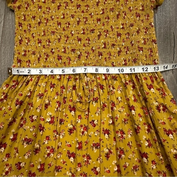 Xhilaration Smocked Floral Dress Size Medium Cottagecore Peasant Festival Comfy - Picture 5 of 15